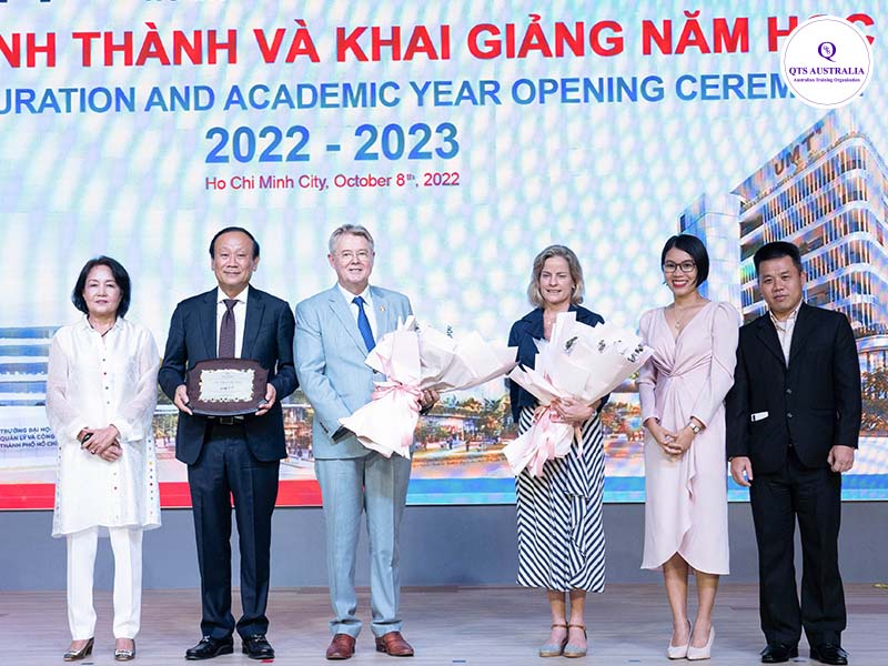 Bà Rebecca Ball – Phó Tổng Lãnh sự Thương mại Úc tại Việt Nam, Tham tán Thương mại cấp cao Úc tại Việt Nam cho biết Australia chú trọng vào phát triển nguồn nhân lực và nâng cao năng lực quản lý tại Việt Nam