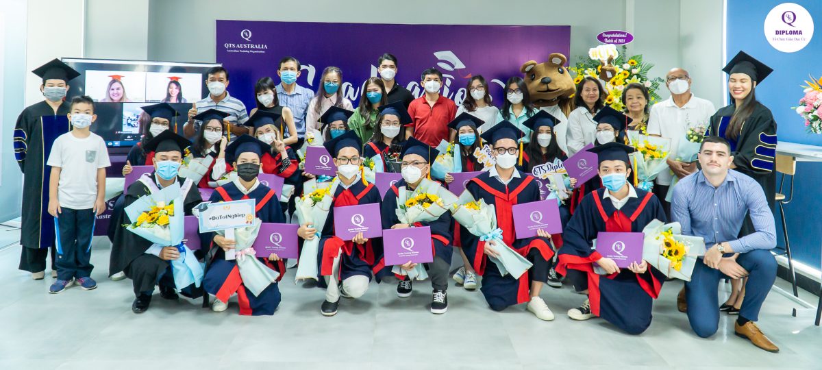 Lễ Tốt nghiệp chương trình QTS Diploma 2021 đã khép lại thành công tốt đẹp