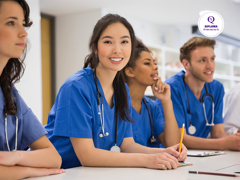 Du học Úc ngành Điều dưỡng không lo thất nghiệp