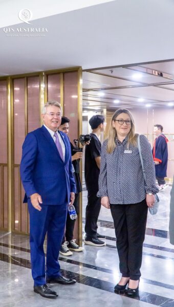 Khách mời Dr. Pamela Humphreys - Giám Đốc Macquarie University College có mặt từ rất sớm