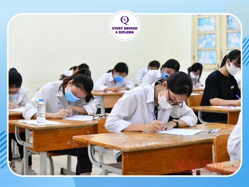 Học sinh áp lực thi tốt nghiệp THPT