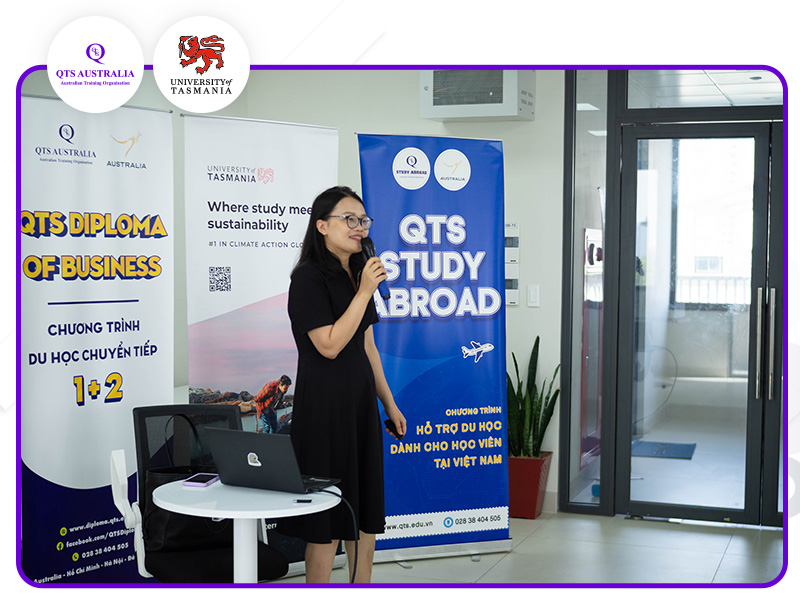Ms Thuy Phan - đại diện Đại học Tasmania