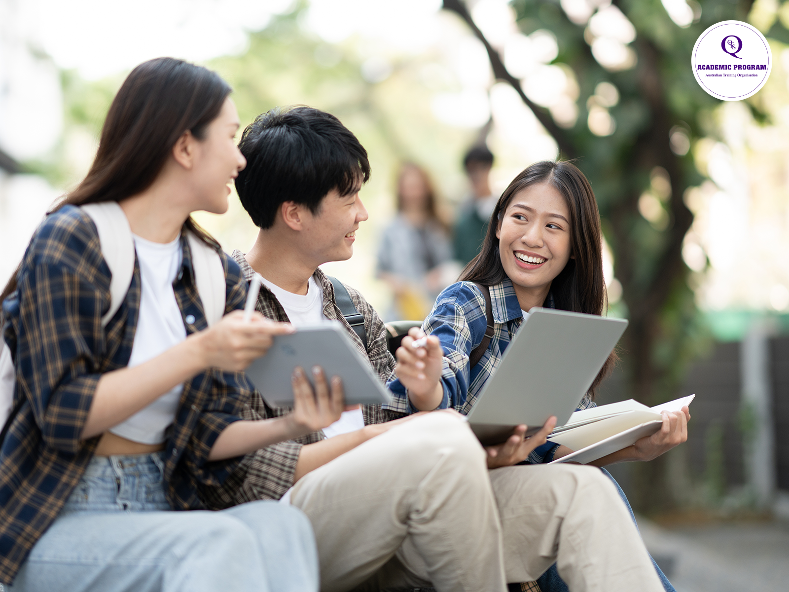 5 báo cáo của Bộ Giáo dục Úc về Tỷ lệ hoàn thành khóa học và Phân tích nhóm sinh viên (Completion Rates - Cohort Analyses),